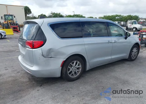 2022 Chrysler Voyager Lx z USA, uszkodzony, nr VIN 2C4RC1CG4NR211535